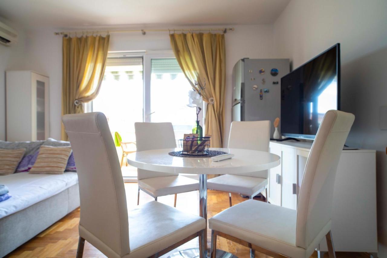 Apartman Adriatic Sea โพรไมนา ภายนอก รูปภาพ